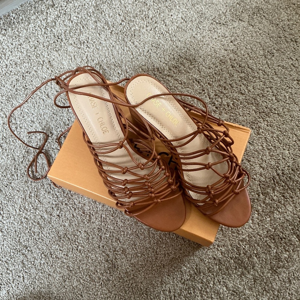 Chase + Chloe block heel